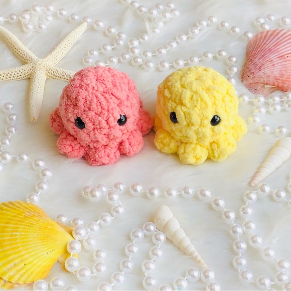Handmade Crochet Octopus Buddies 2 pc - Picture 15 of 16